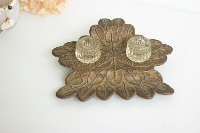 【好日恋物】德国  vintage ENERET叶子造型古董写字台(铁) - 印章/印台 - 其他金属 咖啡色