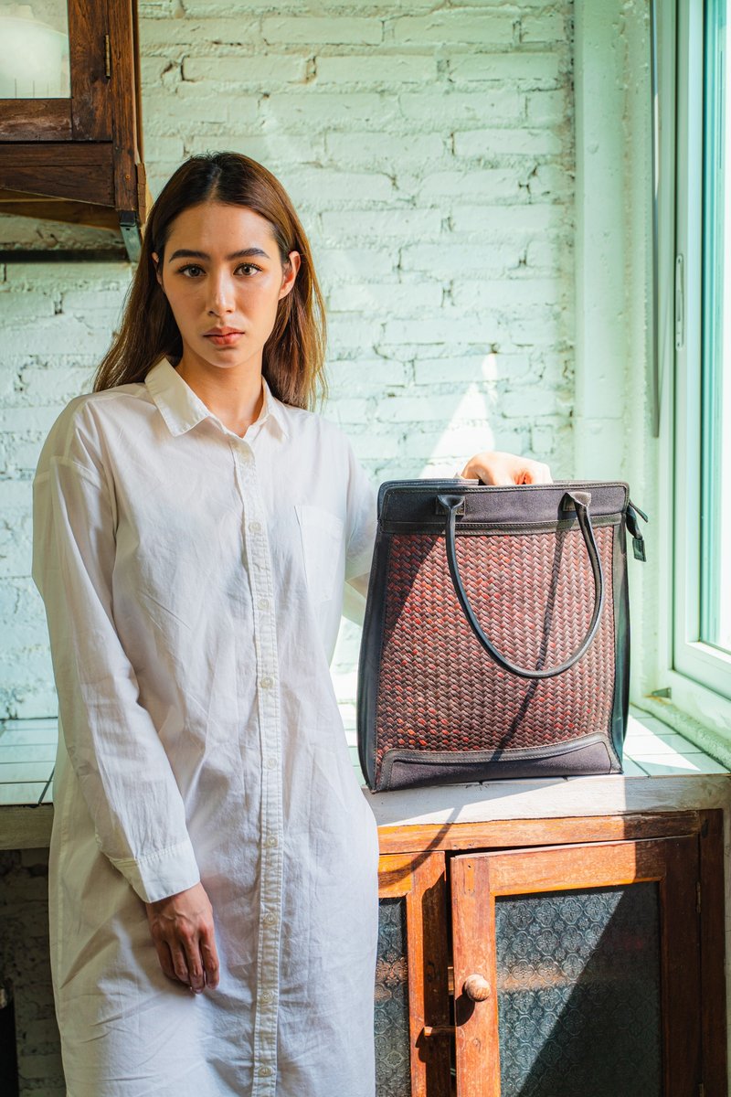 Mini Tote Bag - Hand Weaving Krajood &amp; Yellow Leather - 手提包/手提袋 - 真皮 黑色