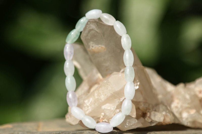 【手环系列】6*9mm 冰种翡翠米珠手环 每条纹理不同 (欢迎定制) - 手链/手环 - 宝石 多色