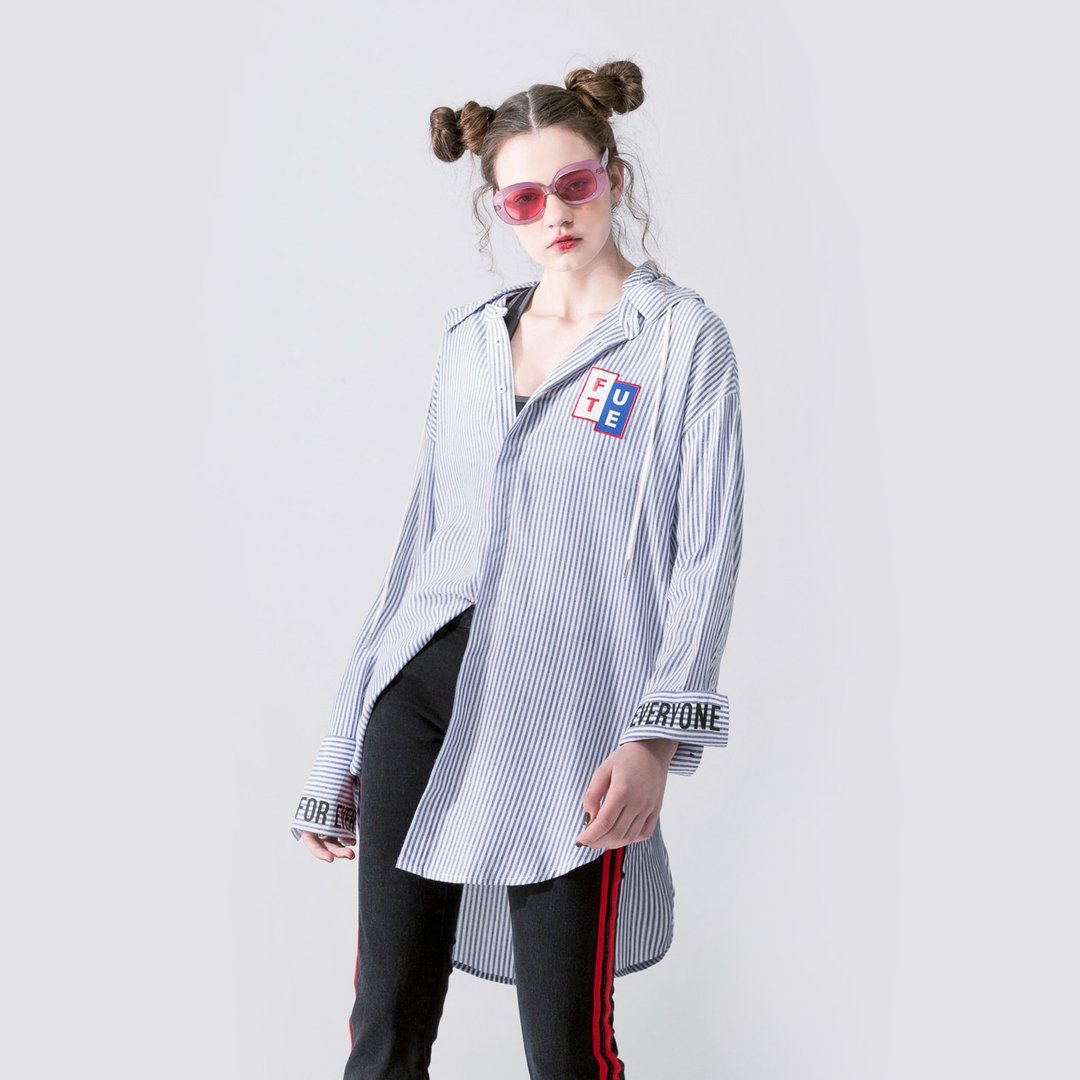 中性款 可拆帽 长版条纹 衬衫式外套 / 蓝白条 - 女装衬衫 - 棉 蓝色