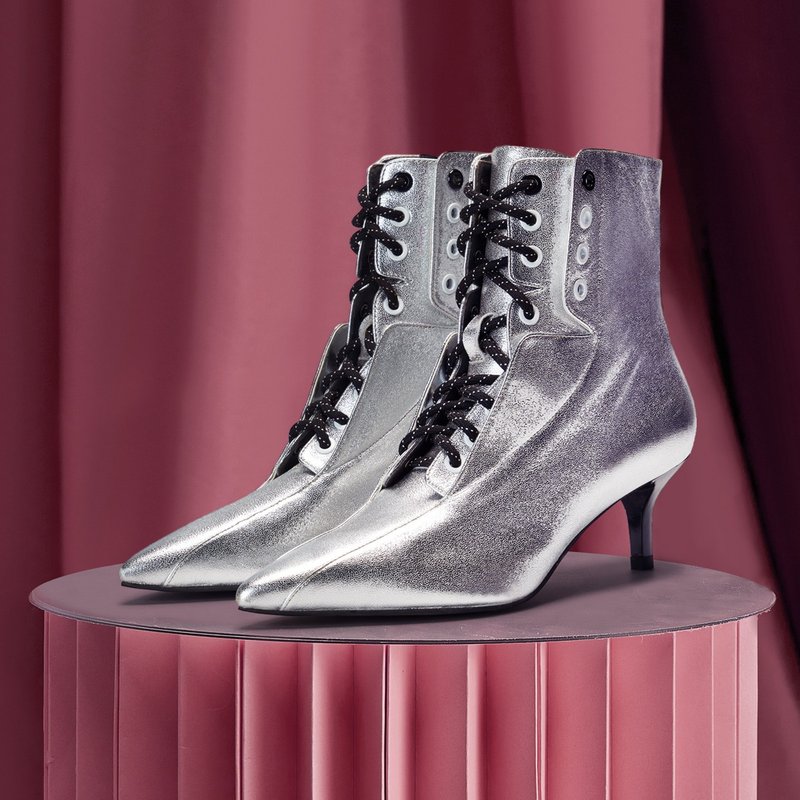 | HOA | 小尖头运动风鞋带短靴 | 银色 | 5164 | - 女款短靴 - 真皮 银色