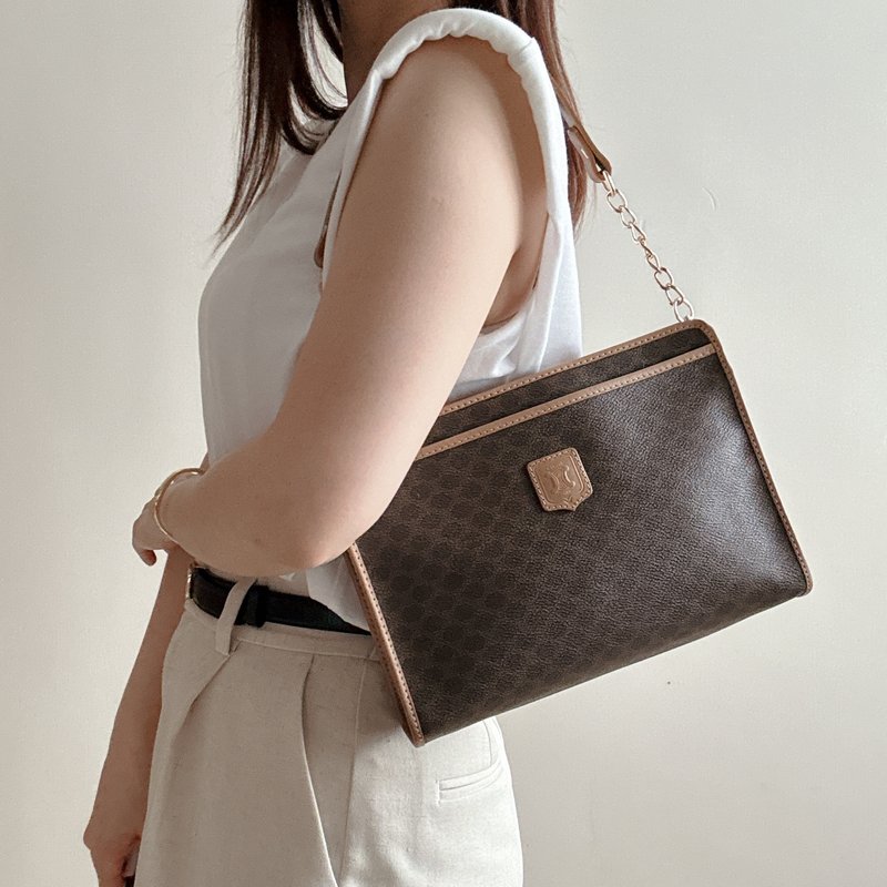 中古美品 Celine Macadam 手拿包 腋下包 - 手提包/手提袋 - 真皮 咖啡色