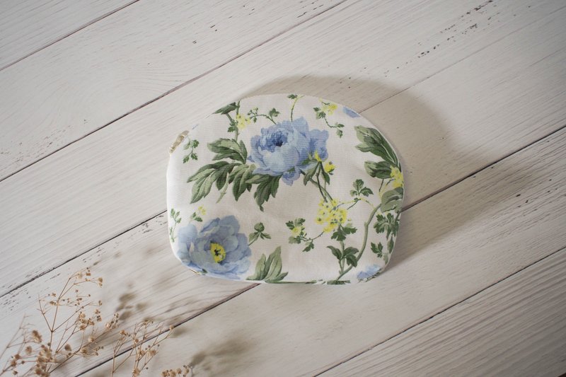 人鱼系列化妆包/手拿包/限量手工包/白玫瑰/现货供应中 - 手拿包 - 棉．麻 白色