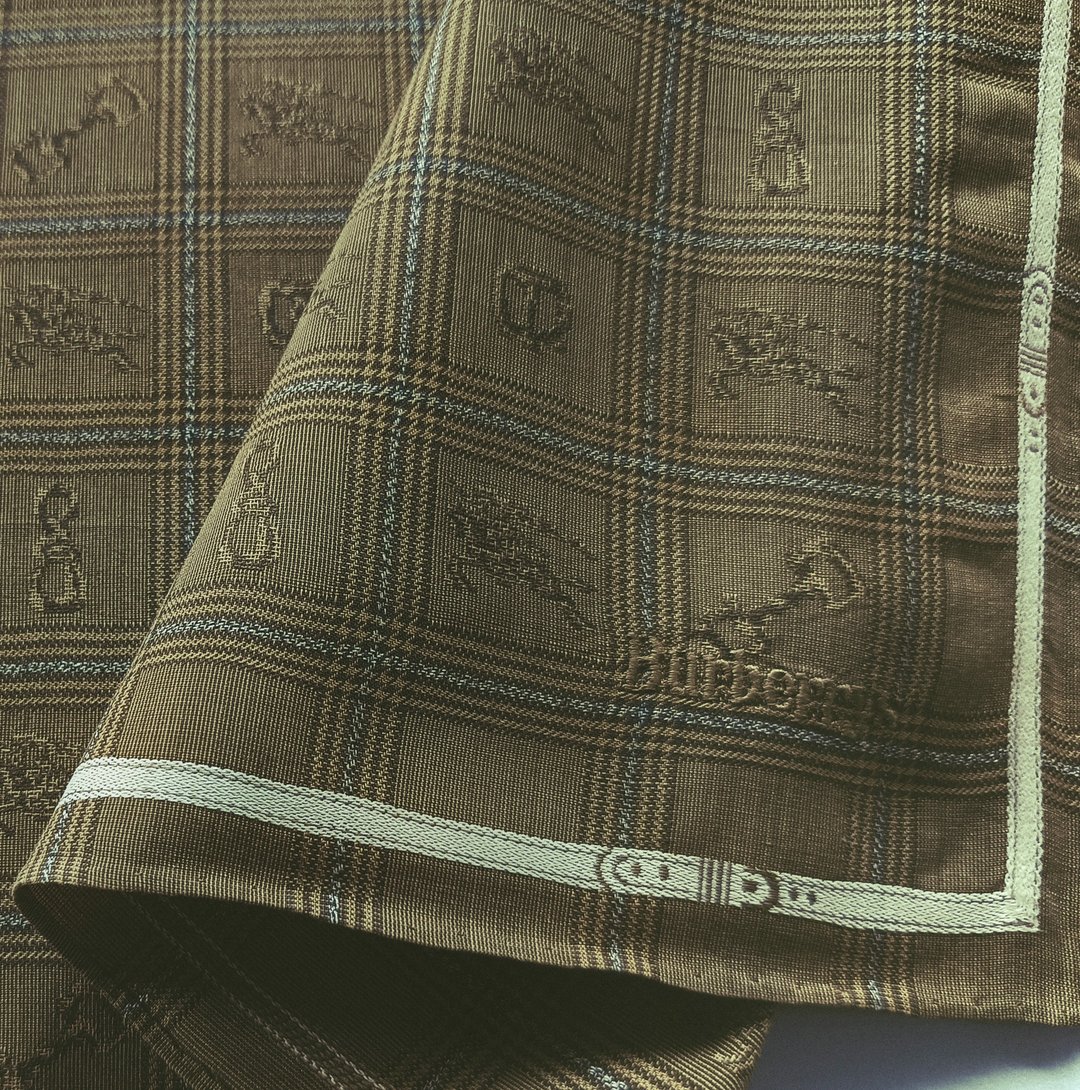 Burberry 古董手帕 – 马术图腾 – 格纹布料 19 x 18.5 英寸 - 手帕/方巾 - 棉 