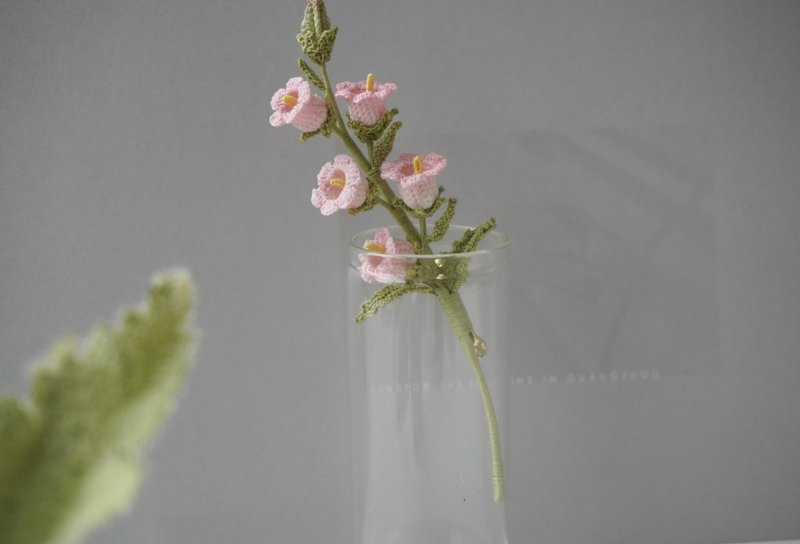 元森手作 风铃花 立体微钩胸针 - 胸针 - 绣线 粉红色
