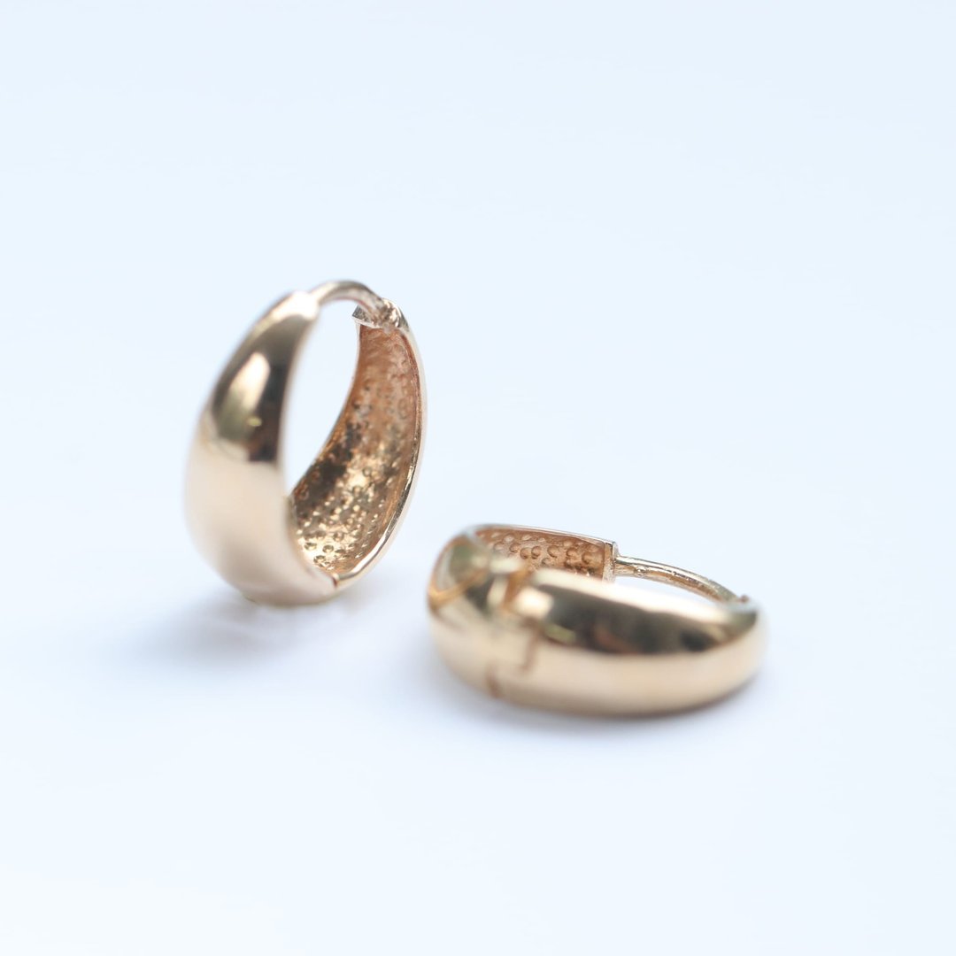 14K  金水滴耳扣耳环(特大)内径11mm 洗澡免摘 碰水流汗不褪色 - 耳环/耳夹 - 贵金属 金色
