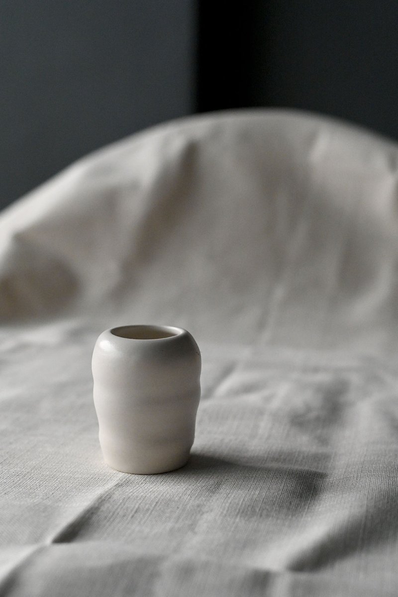 思绪的路径 / 小花瓶 / B - 花瓶/陶器 - 陶 