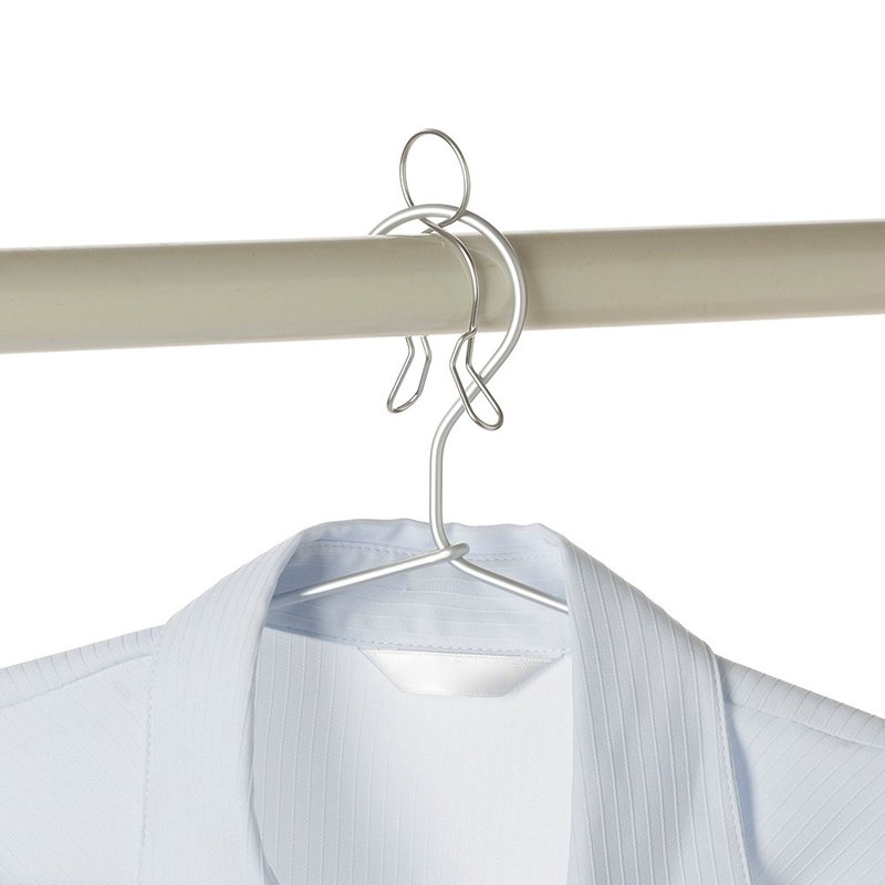 家事问屋日本制304不锈钢多功能晒衣夹 2入组 - 衣架/挂勾 - 不锈钢 银色