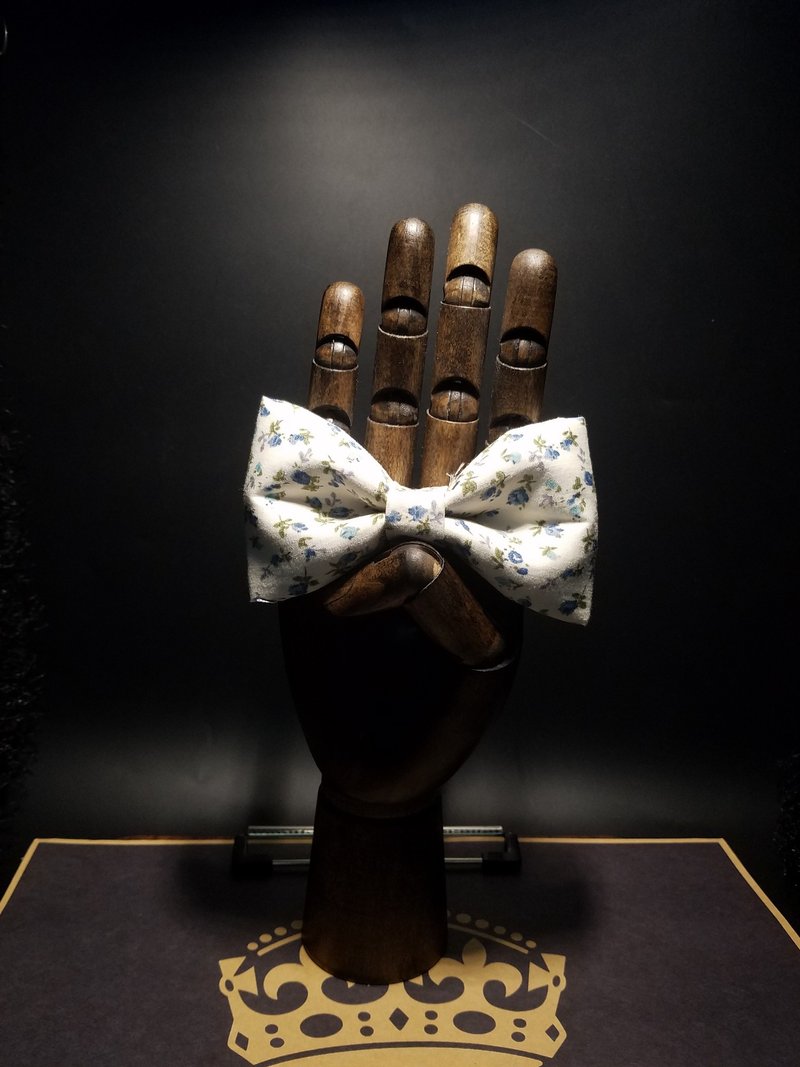 白色小碎花领结英伦风复古蝴蝶结 - 领带/领带夹 - 棉．麻 白色