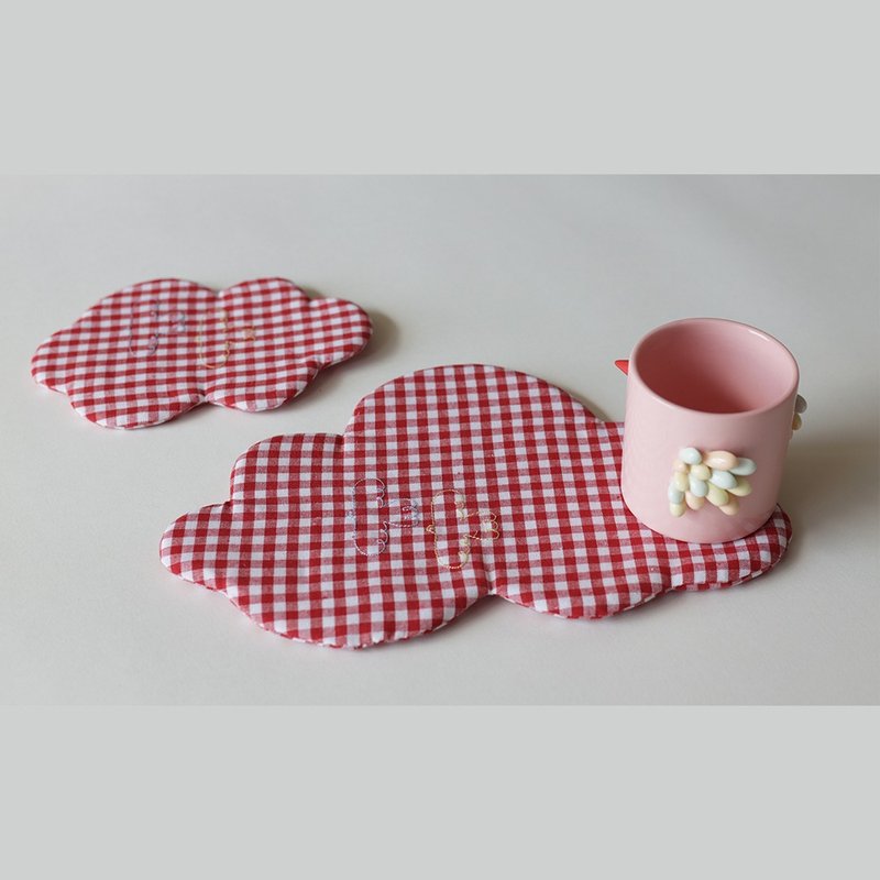 飞鸟刺绣云朵杯垫 餐垫  三色可选 - 餐垫/桌巾 - 棉．麻 多色