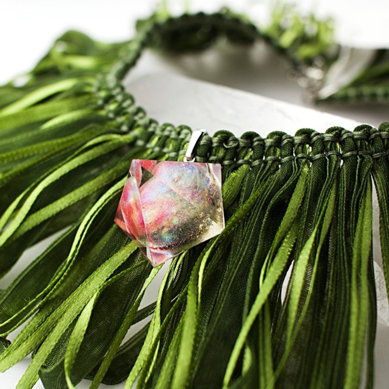 Pentagon dome gorgeous choker (WAKUWAKU) - 项链 - 其他材质 绿色