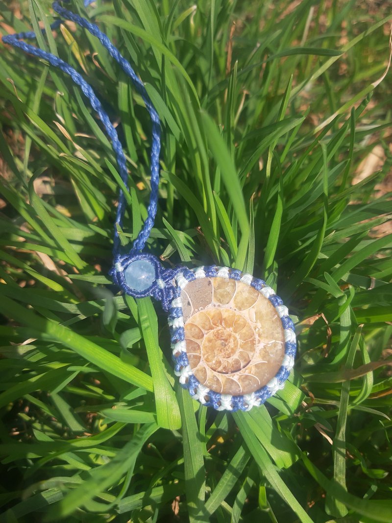 天然水晶-菊石目-手制编绳项链 - 项链 - 宝石 咖啡色