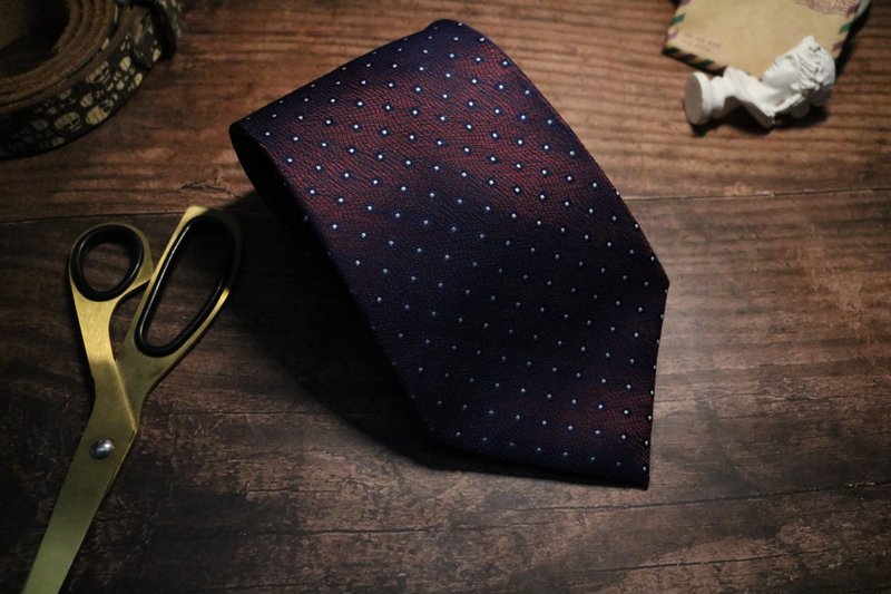 紫色小点点绅士风领带商务休闲时尚礼盒装 necktie - 领带/领带夹 - 丝．绢 紫色
