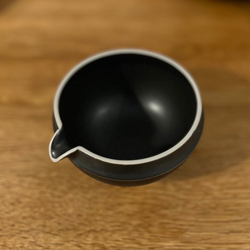 片口抹茶碗 - 碗 - 陶 黑色