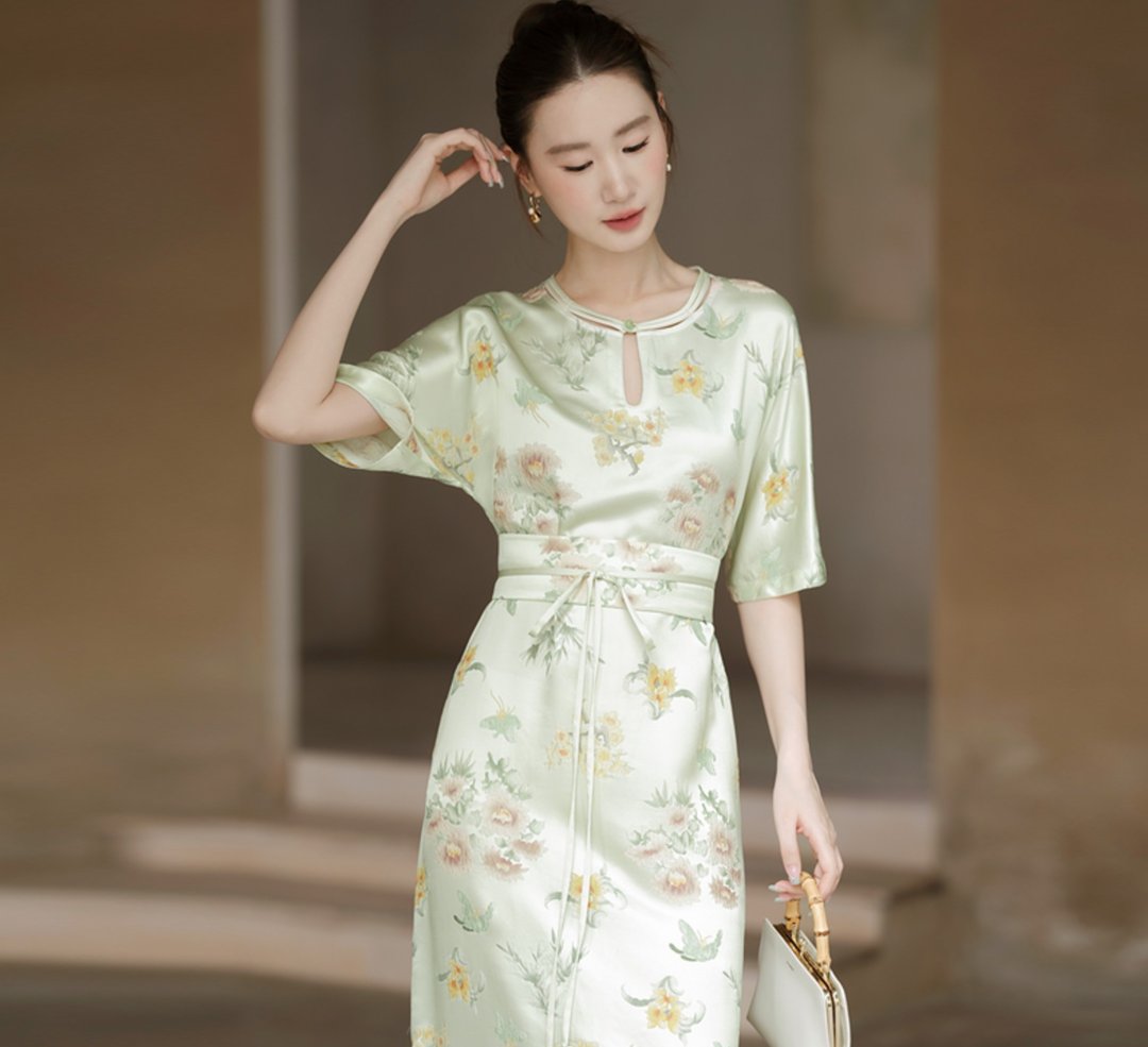 【桑蚕丝】新中式复古中国风 水滴领/真丝改良旗袍 - 旗袍 - 其他材质 绿色