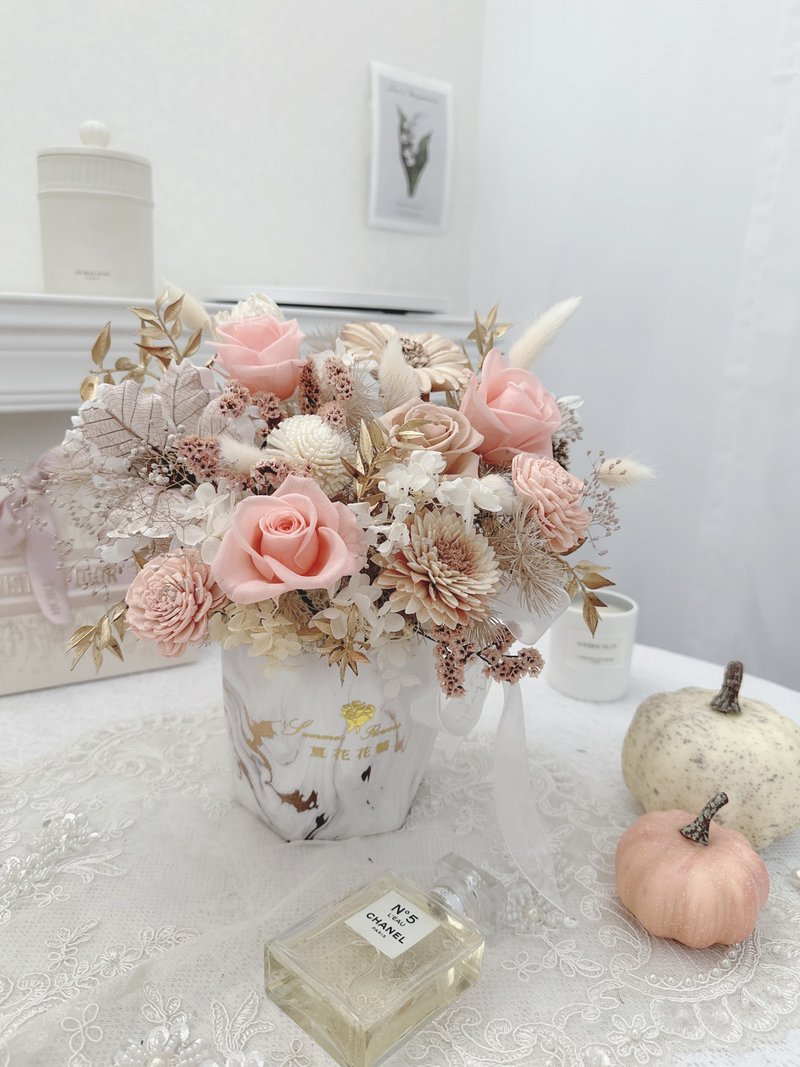 粉色大理石永生祝贺盆花 - 干燥花/捧花 - 植物．花 粉红色