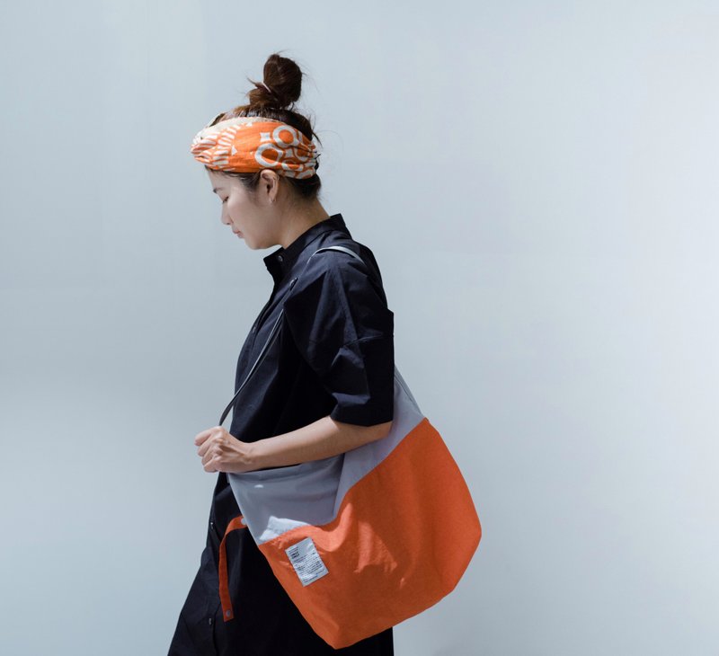 Mini Lazy Bag 柿子双拼 随性宽包 轻防水/单肩/斜肩/背带可调 - 侧背包/斜挎包 - 其他人造纤维 橘色