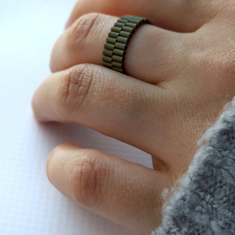 手工绿色戒指 手工珠饰品 柔性戒指 物质绿色戒指 - 戒指 - 玻璃 绿色