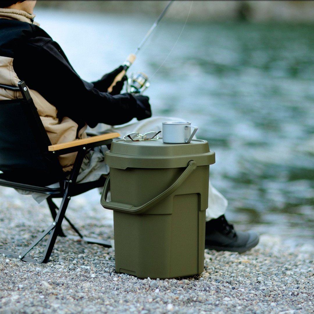 RISU BUCKET CARGO 多功能收纳桶 22L - 露营用品 - 塑料 黑色