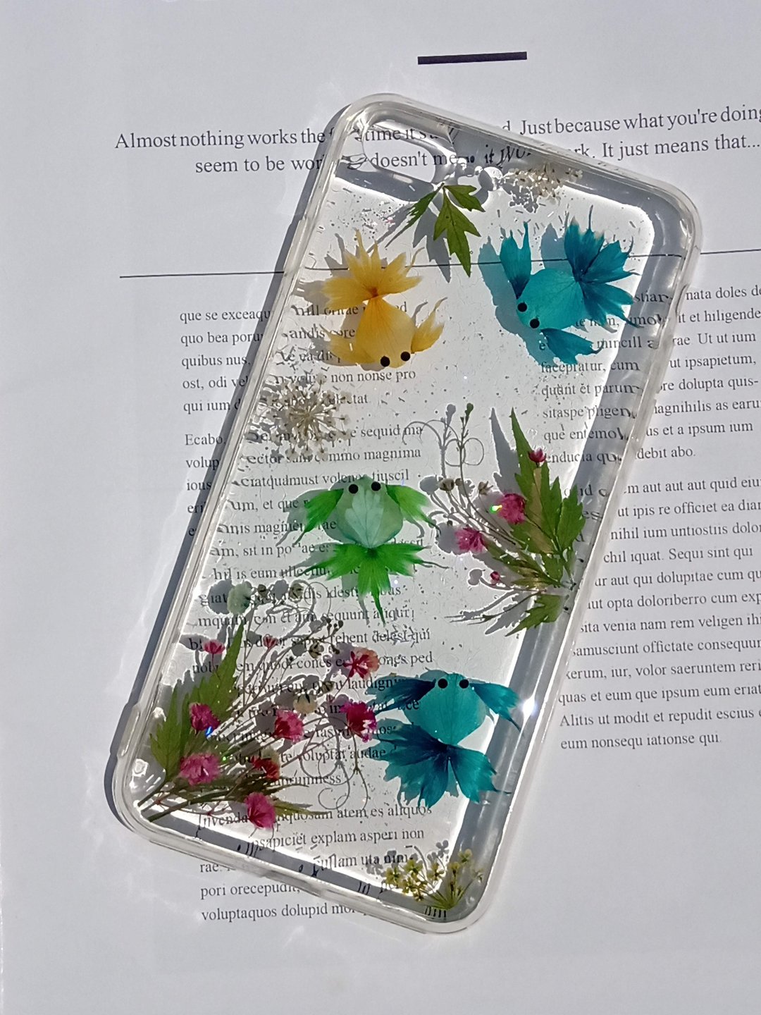 手作押花手机保护壳,适用于Apple iPhone 8 Plus, 悠游的小鱼 - 手机壳/手机套 - 树脂 多色