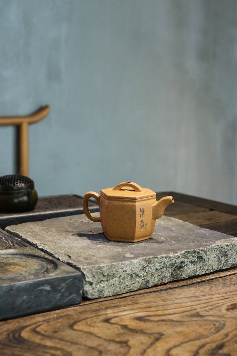 清供汉瓦 精品泥绘  段泥 210ml 9孔 刘素素 全手工  清供 - 茶具/茶杯 - 陶 灰色