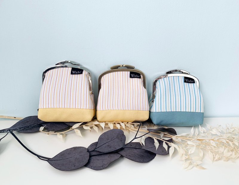 水蓝鹅黄线条 鱼尾口金包 手拿包 随身包 化妆包 杂物包 零钱包 - 皮夹/钱包 - 棉．麻 黄色