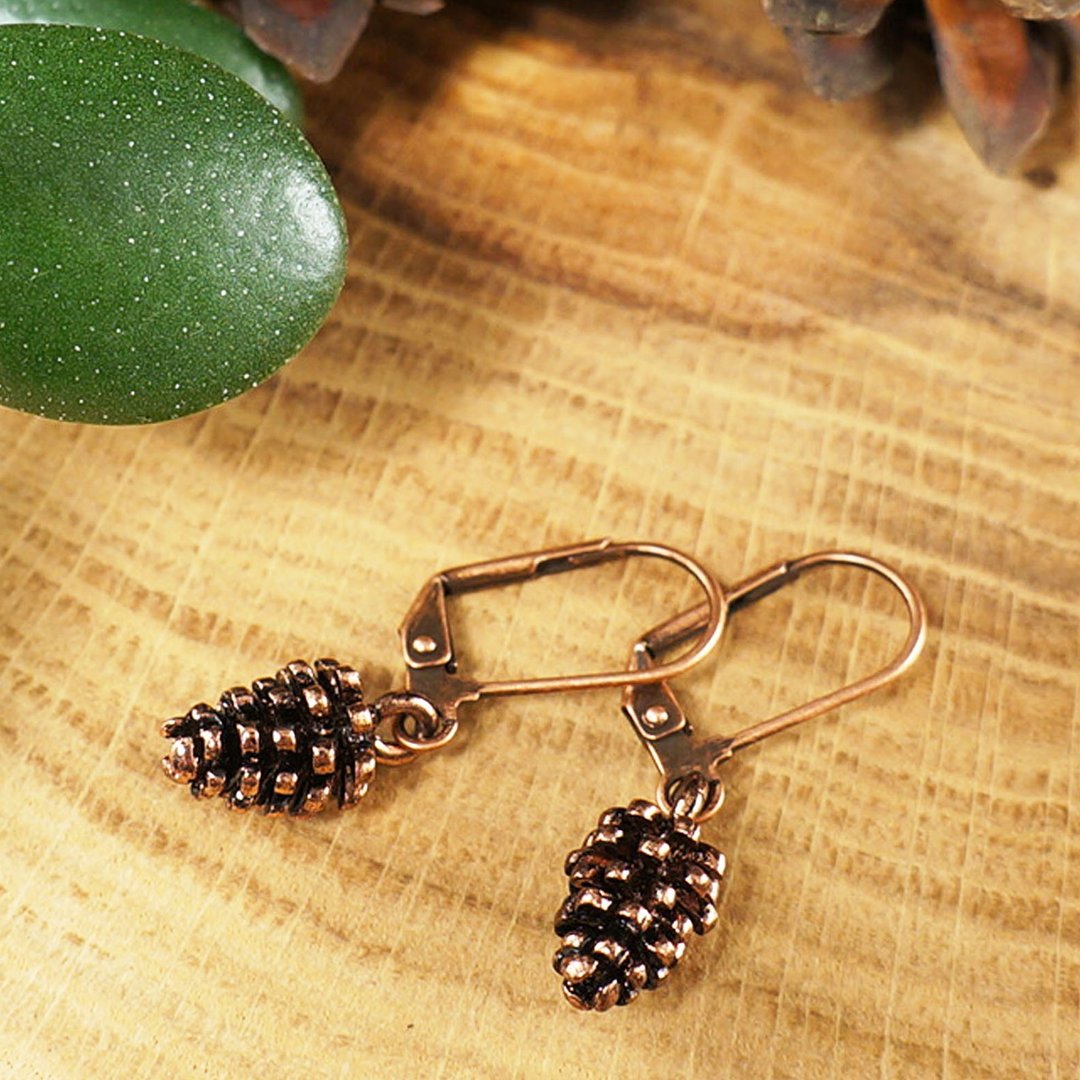 Copper Pine Cone Charm Forest Woodland Botanical Dangle Drop Earrings Jewelry - 耳环/耳夹 - 铜/黄铜 咖啡色