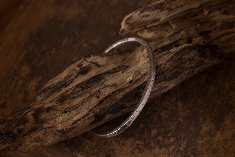 Forging Bangle Lecture 手环 - 银 silver - 立体锻花 - 手链/手环 - 纯银 银色