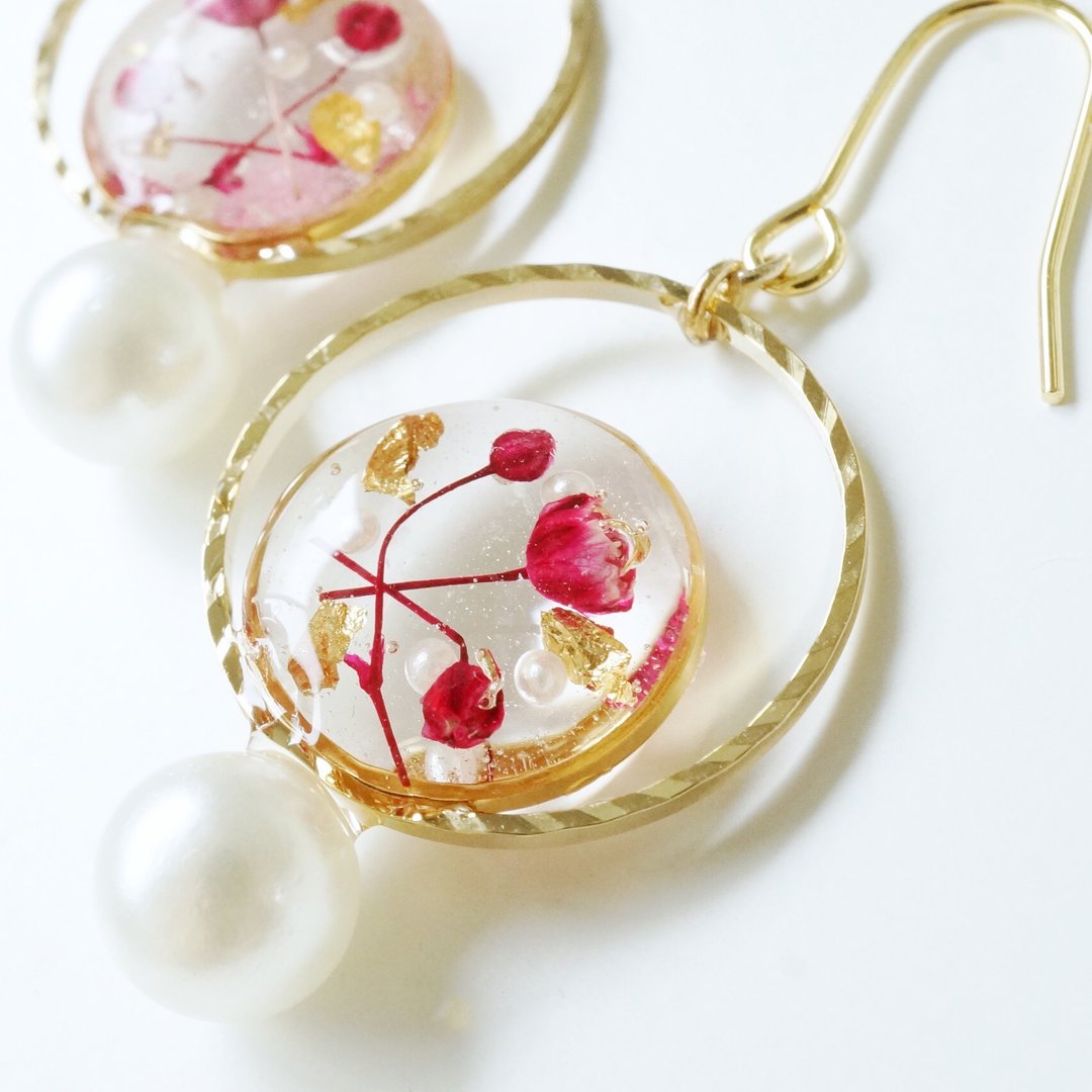 Kasumi grass and gold leaf pearl earrings or Clip-On - 耳环/耳夹 - 植物．花 粉红色