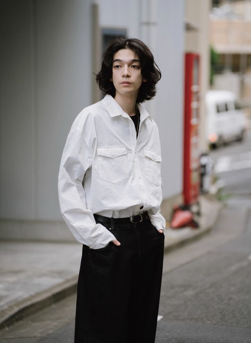 让人着迷的白衬衫 日系双口袋白上衣 - 男装衬衫 - 棉．麻 白色