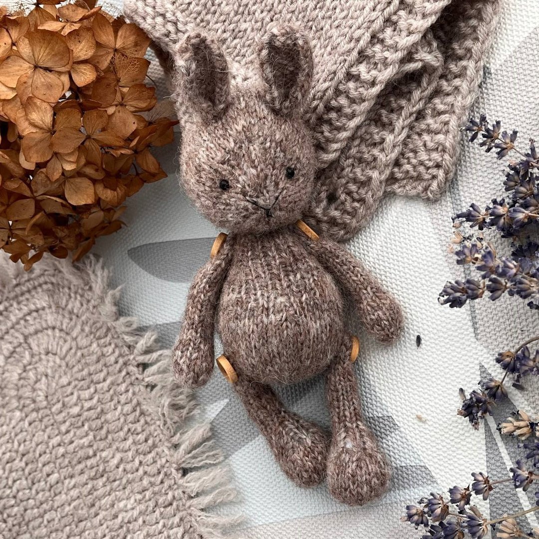 Bunny Zaki knitting pattern. English and Russian PDF. - 手工艺教程/工具书 - 其他材质 