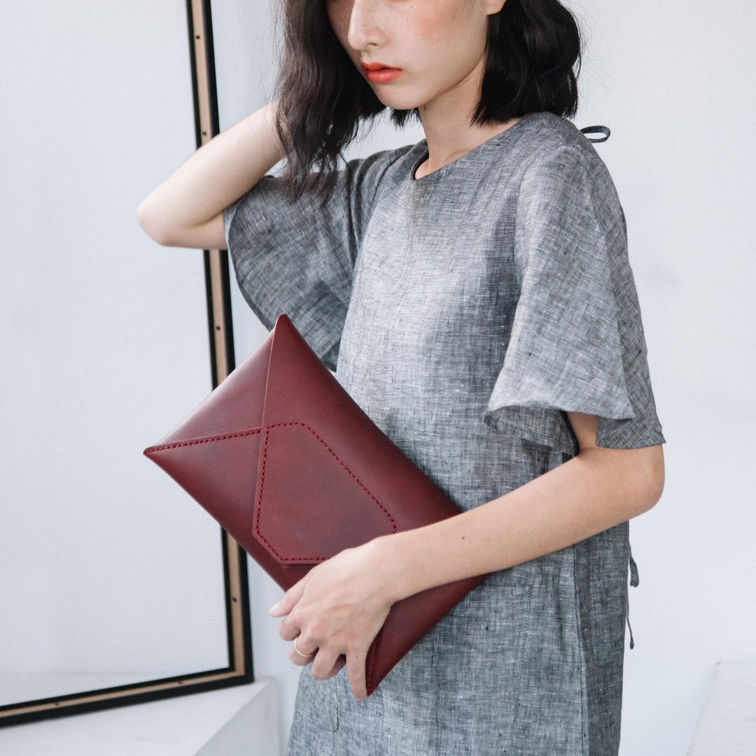 SODA-HANDMADE JAPANESE VEGETABLE TANNED LEATHER CLUTCH BAG-RED - 其他 - 真皮 红色