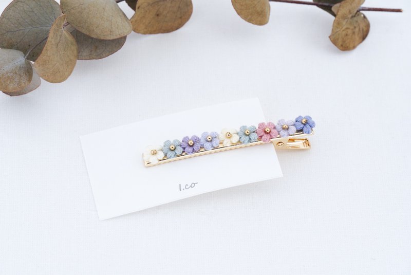 Embroidery thread crochet barrette - 发饰 - 绣线 白色