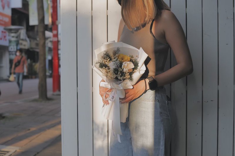 DAY OFF 空灵永生花束 干燥花 永生玫瑰 扩香花 定制化礼物 - 干燥花/捧花 - 植物．花 