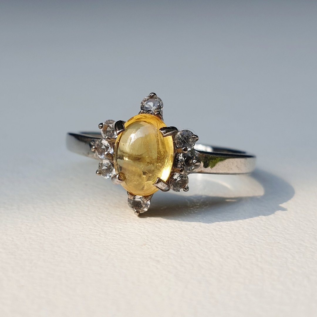 Yellow sapphire ring with white topaz gemstone, 925 Silver - 戒指 - 宝石 黄色