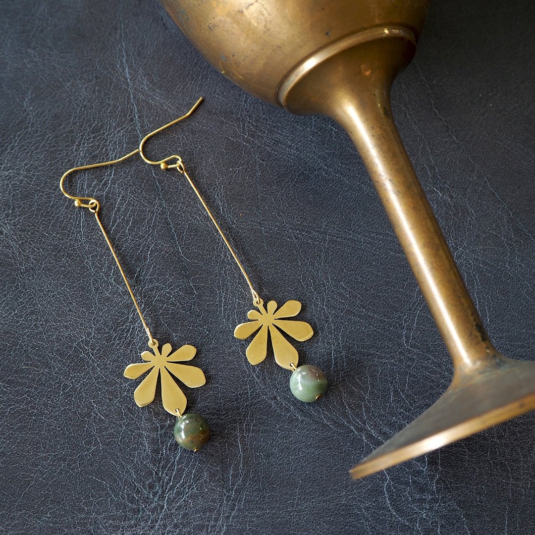Long Chestnut leaf earring with gray stone (brass hand made) - 耳环/耳夹 - 铜/黄铜 金色