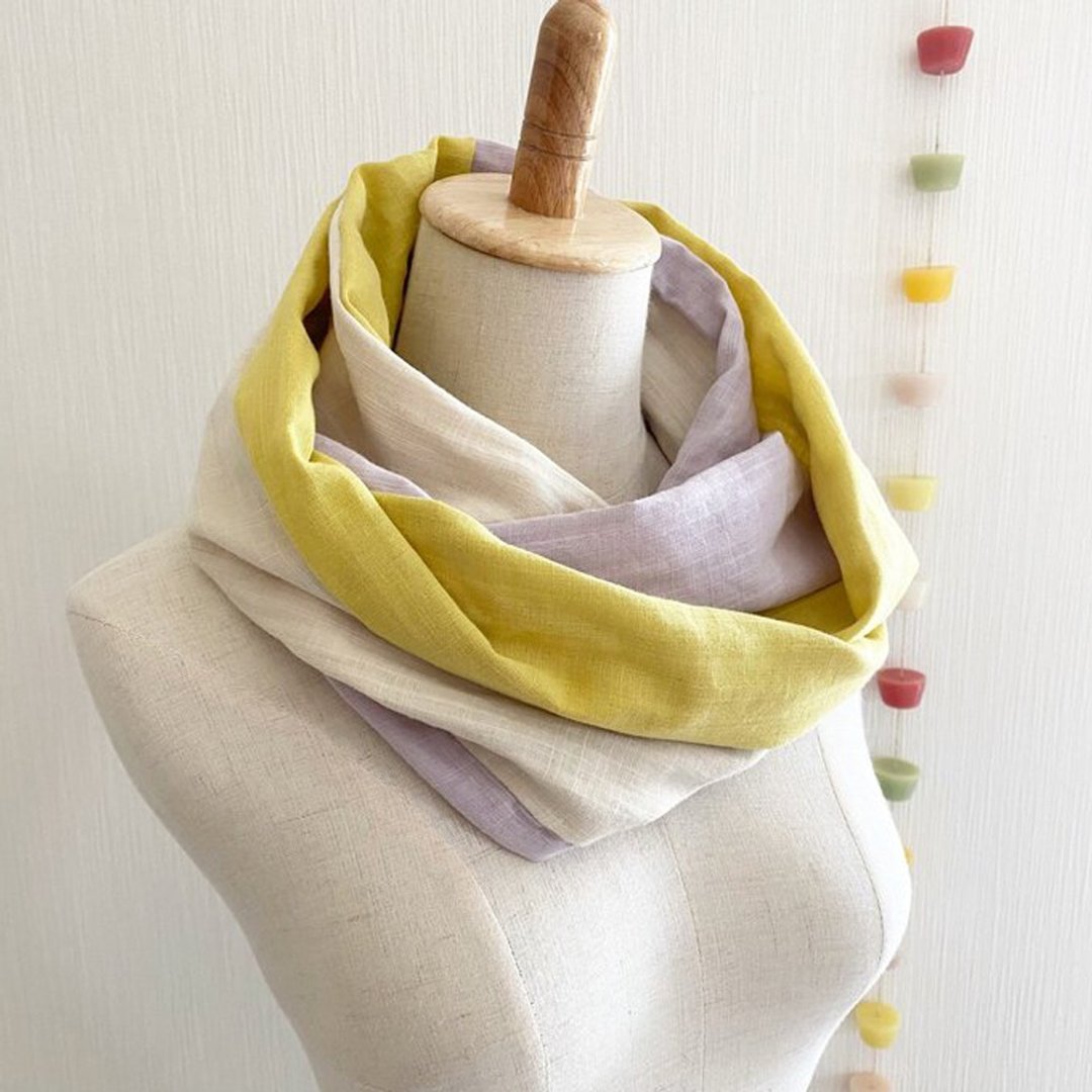 Spring / Summer fluffy dream feeling Stall / Snood Made in Japan High quality double gauze 3 colors mixed color Vanilla / Lemon Yellow / Lavender - 围巾/披肩 - 棉 多色