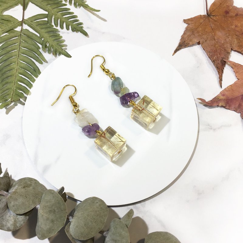 天使的祝福 Angelic Blessing・真花耳环 / 耳夹 - 耳环/耳夹 - 树脂 透明