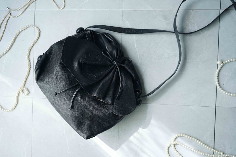 寻宝复古古董包-嬉皮风格皮雕黑色软皮抓皱侧背包 - 侧背包/斜挎包 - 真皮 黑色