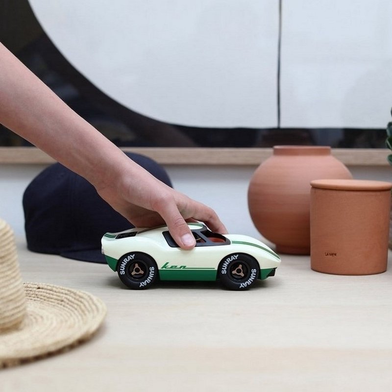 Playforever KEN耐力赛车 (米白绿) - 摆饰 - 塑料 