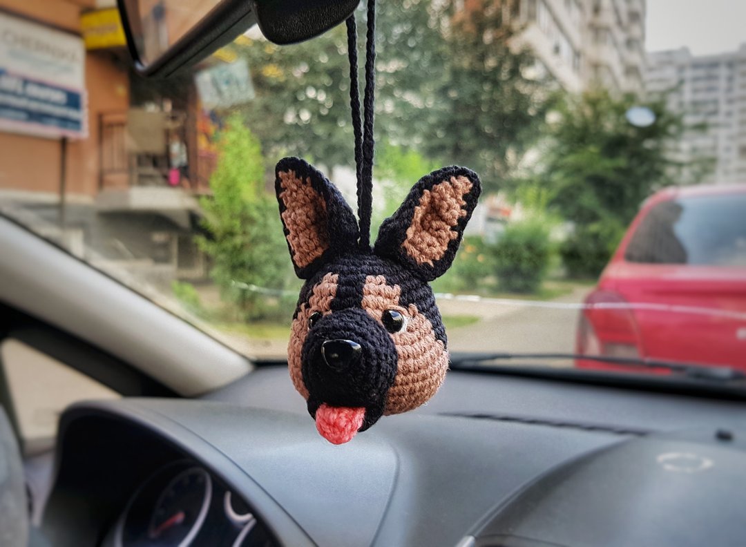 Crochet keychain Pattern, cute car accessories dog German Shepherd - Logo 设计/图案设计 - 其他材质 