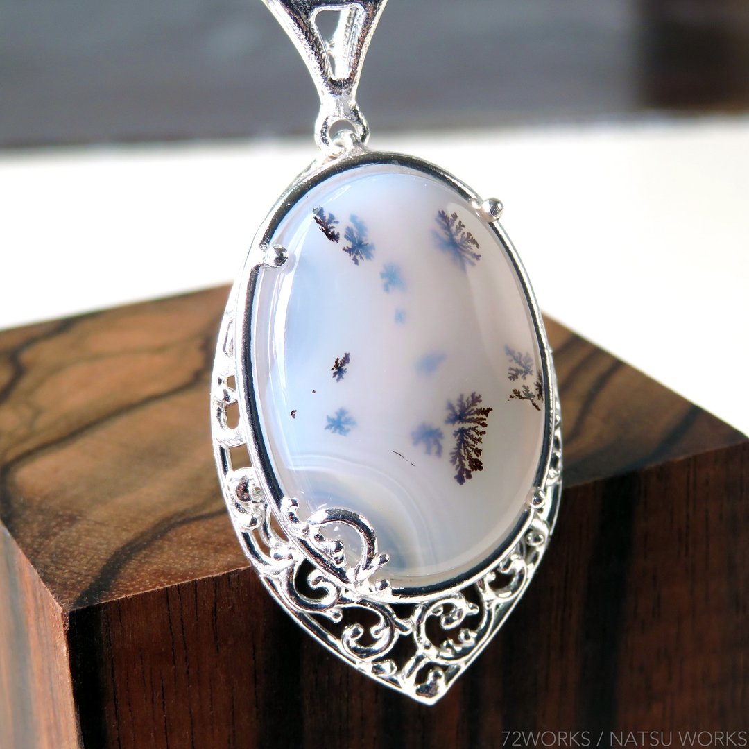 Madagascar  Dendritic Agate Necklace - 项链 - 宝石 白色