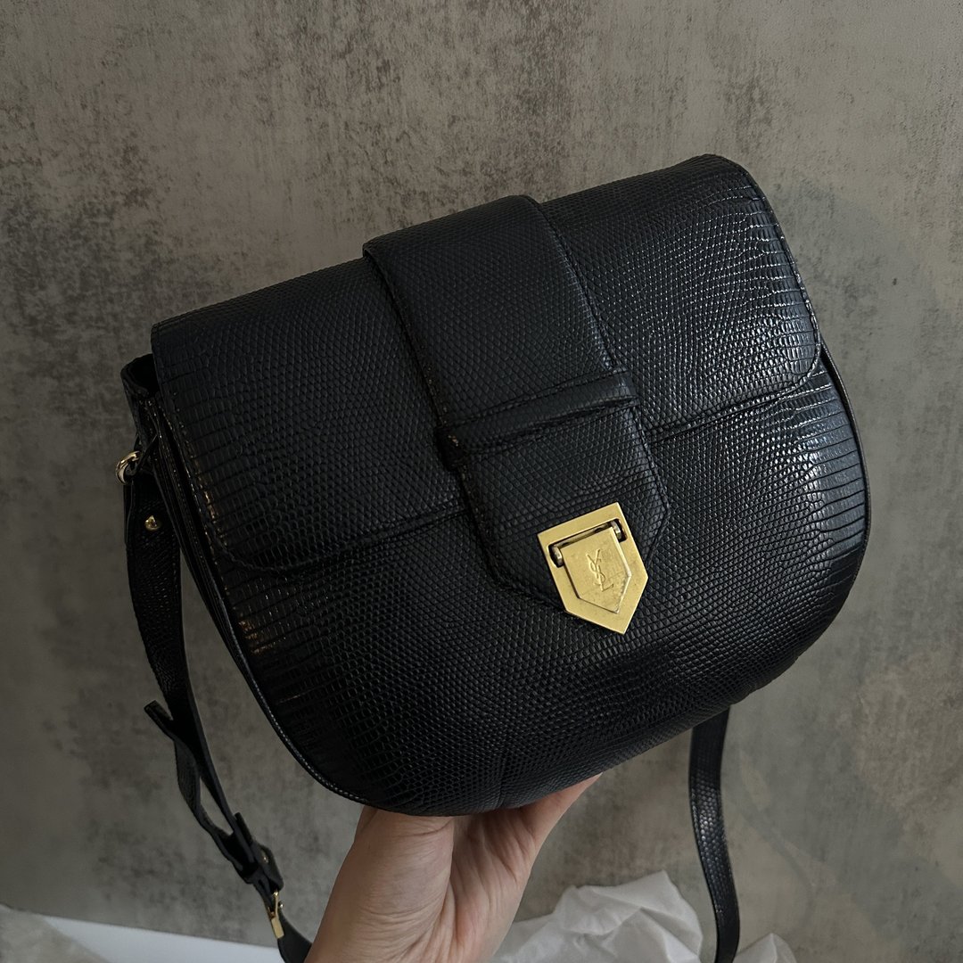 YVES SAINT LAURENT 圣罗兰 蜥蜴纹压纹 黑色 单肩包 - 侧背包/斜挎包 - 真皮 黑色