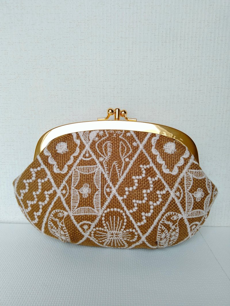 mina perhonen symphony 口金化妆包 - 化妆包/杂物包 - 棉．麻 咖啡色