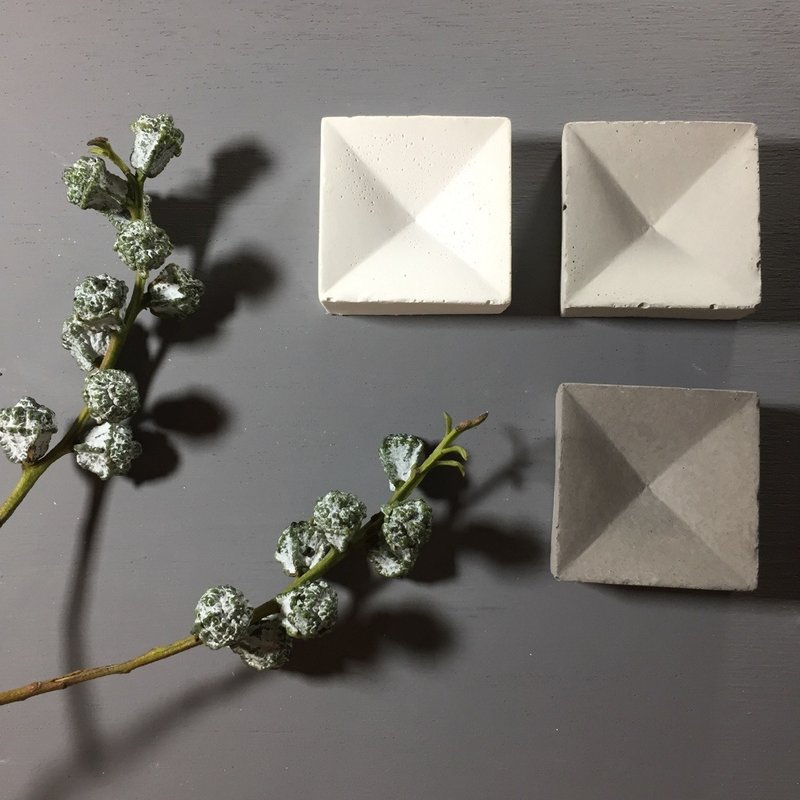 清水模作品 - 水泥轻型几何置物皿 - 呈现水泥最原始颜色及质感 - 收纳用品 - 水泥 灰色