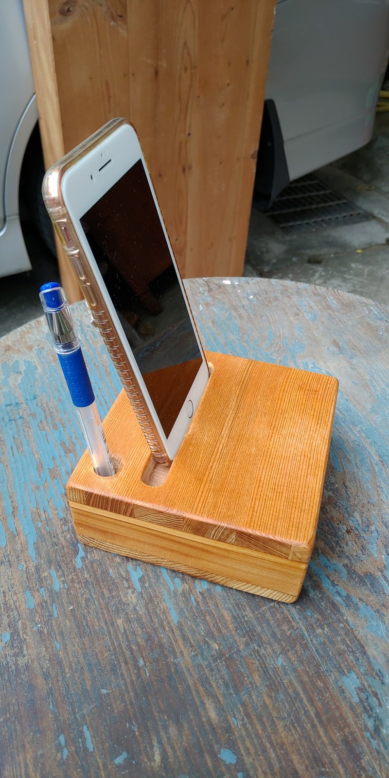 H8台湾桧木手机免提座、名片座、笔座12.5厘米x12.5厘米x5.5厘米 - 扩音器/喇叭 - 木头 