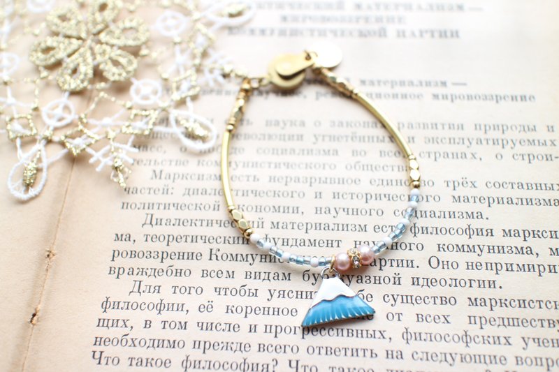 蓝色富士山~黄铜/珍珠/白纹石 手工手环 - 手链/手环 - 其他金属 