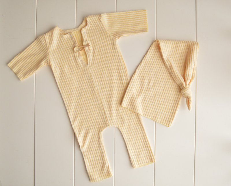 Newborn boy yellow romper and hat outfit photo prop. - 其他 - 其他材质 黄色