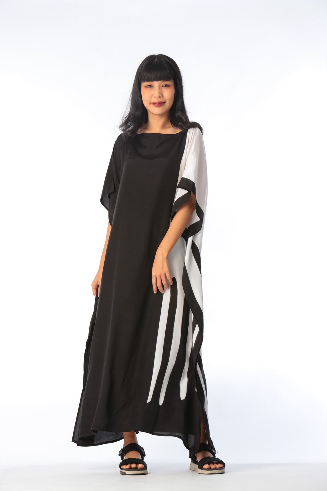 Hand Painted Cotton Silk Kaftan for Summer Resort Vacation F - 洋装/连衣裙 - 棉 黑色