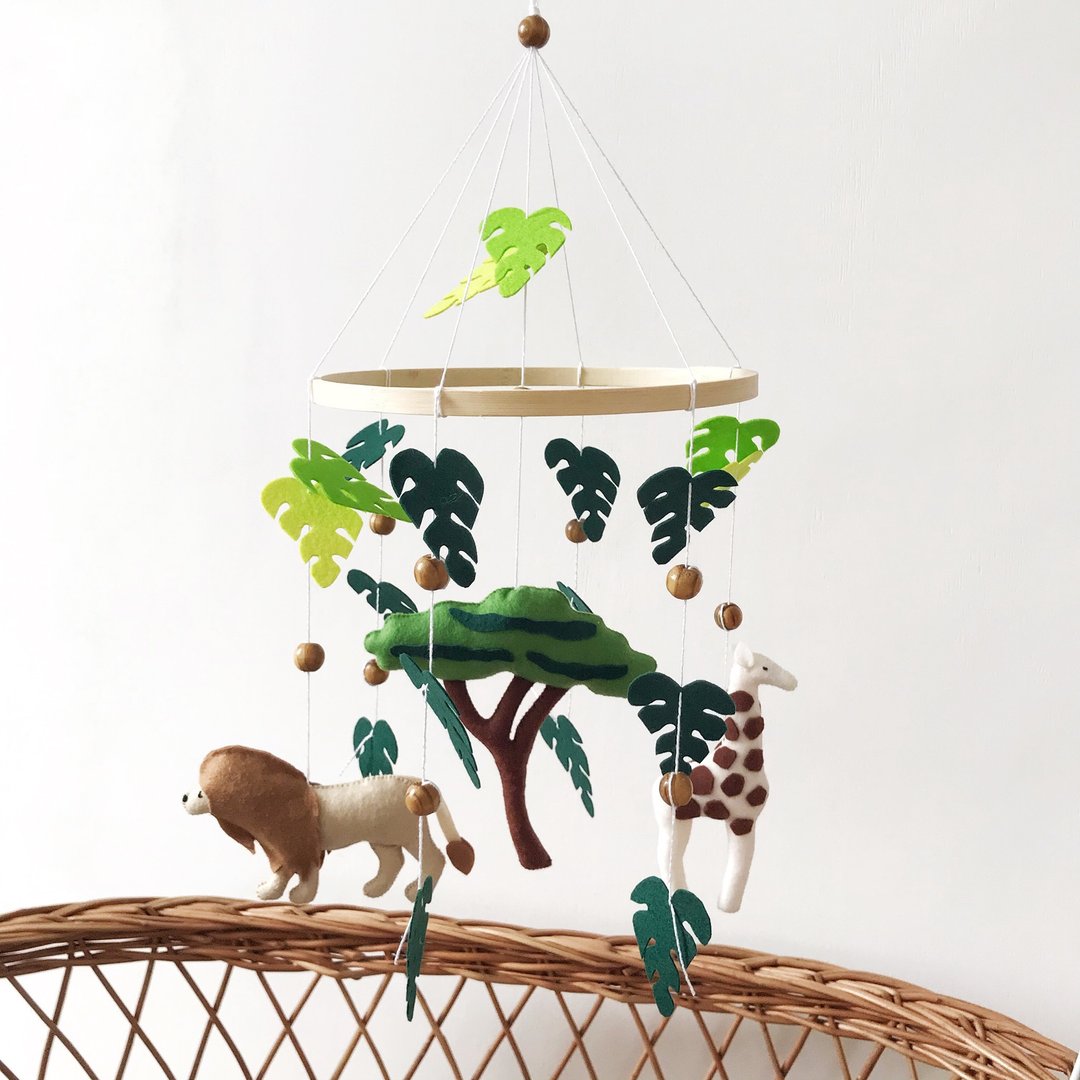 Safari baby mobile, Jungle crib mobile, Lion giraffe mobile, Felt nursery mobile - 玩具/玩偶 - 环保材料 绿色